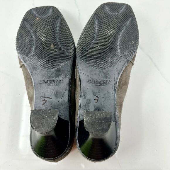 La Canadienne Suede Heels- Size 7.5 - Picture 12 of 15